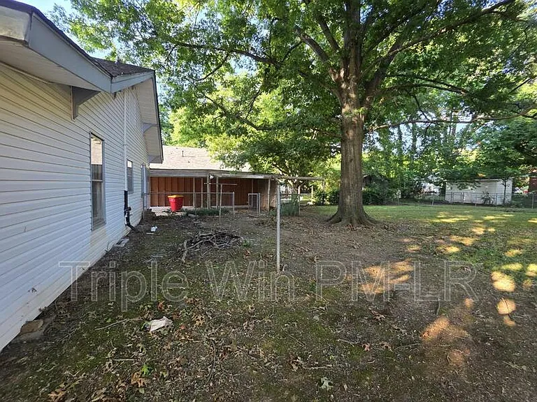 609 N Morrill St — Photo 36