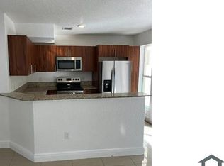 693 NW 6th St, Florida City, FL 33034