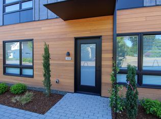 3910 Village Center Dr SE #103, Salem, OR 97302