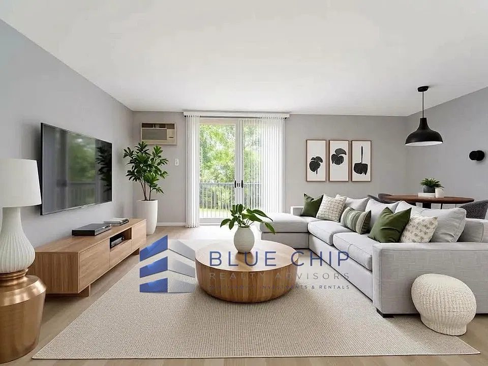 45 Bridge St