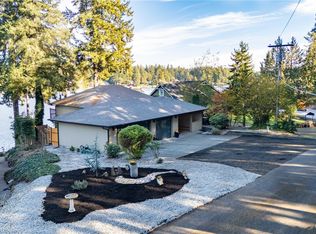 3810 Long Lake Loop SE, Olympia, WA 98503