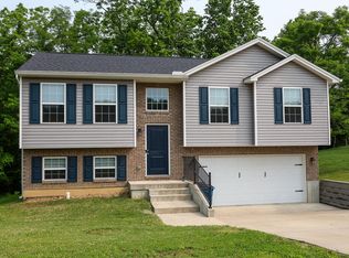 142 Ashley Dr, Dry Ridge, KY 41035