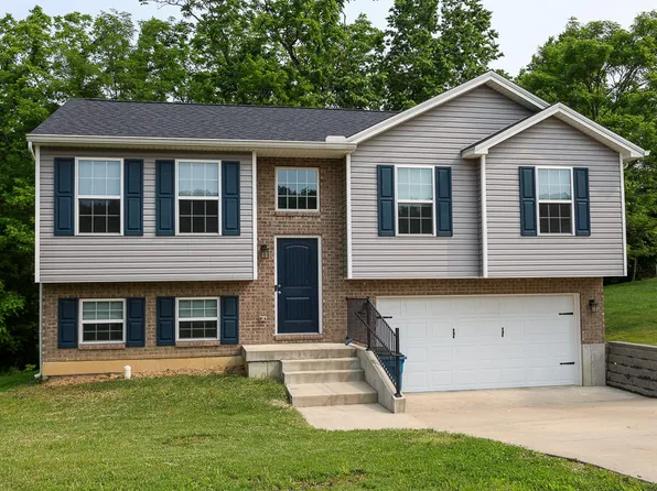 142 Ashley Dr, Dry Ridge, KY 41035