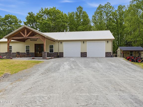 2nd image of 111 Eagle Point Rd