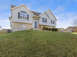 7801 NE 109th Ter, Kansas City, MO 64157