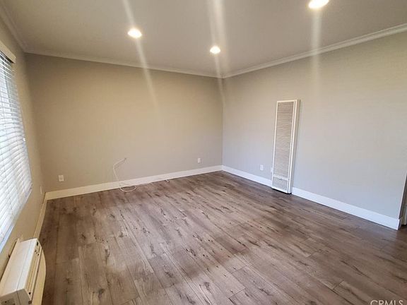 4th image of 14315 Broadway APT 202