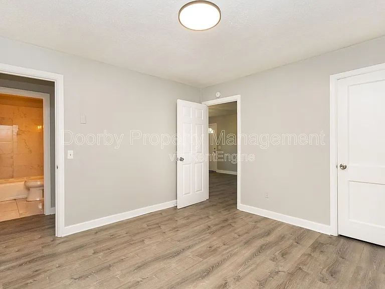 1635 Dogwood Dr — Photo 4