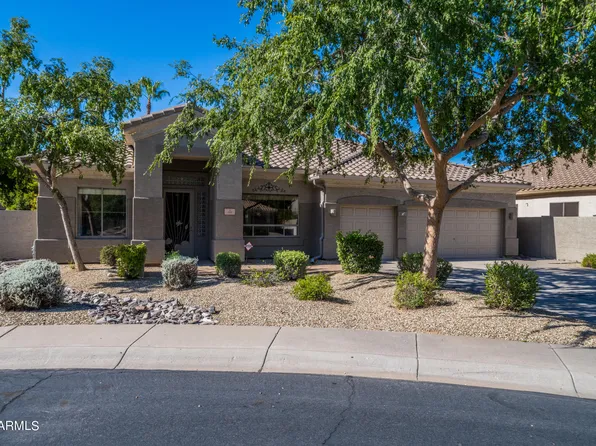 1555 E STIRRUP Court, Gilbert, AZ 85296