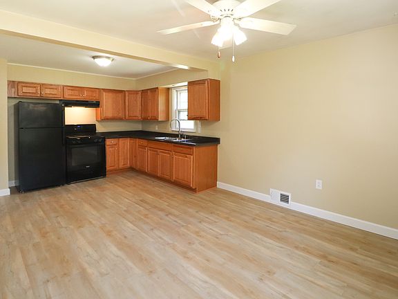 2nd image of 9420 W Ridge Rd #9420