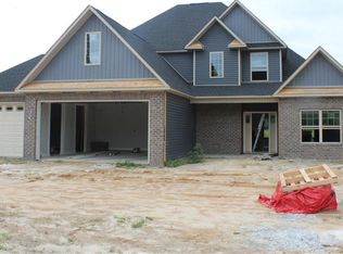 2677 Cypress Lakes Rd #2, Hope Mills, NC 28348