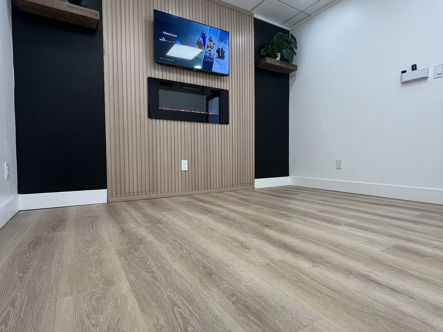 137-135 Sunrise Highway - Suite B-1 — Photo 1