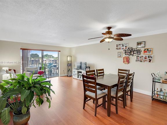 5th image of 10431 N Kendall Dr APT D304