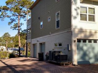 95 Bluebell Cir, Santa Rosa Beach, FL 32459