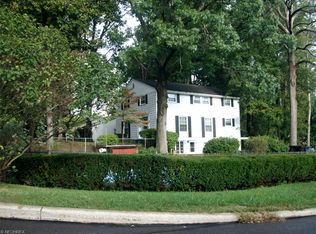 1263 Old Oak Rd, Amherst, OH 44001