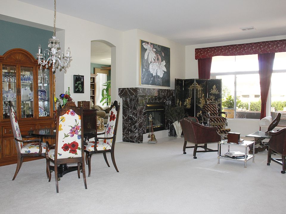 Spaciouis Living room