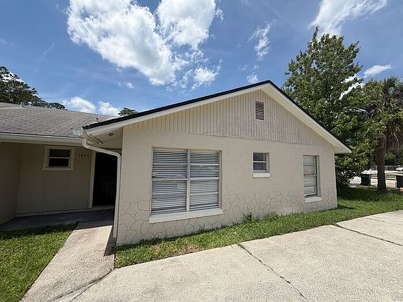 2nd image of 1820 Bonneville Dr