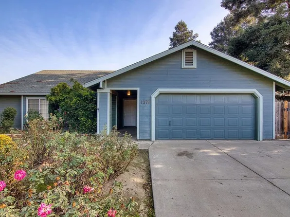 1378 Briarwood Ave, Escalon, CA 95320