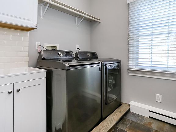 3rd image of 24 Garnett Pl