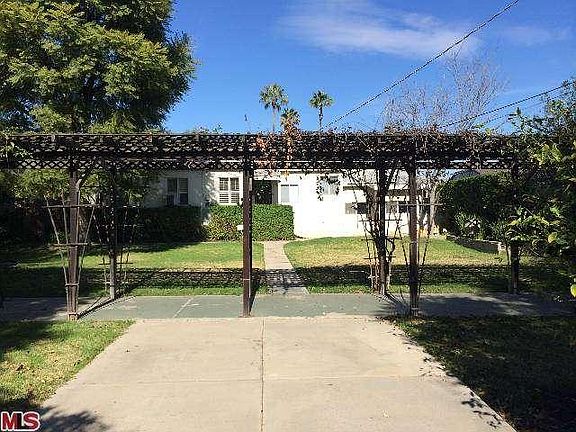 4th image of 11448 Victory Blvd