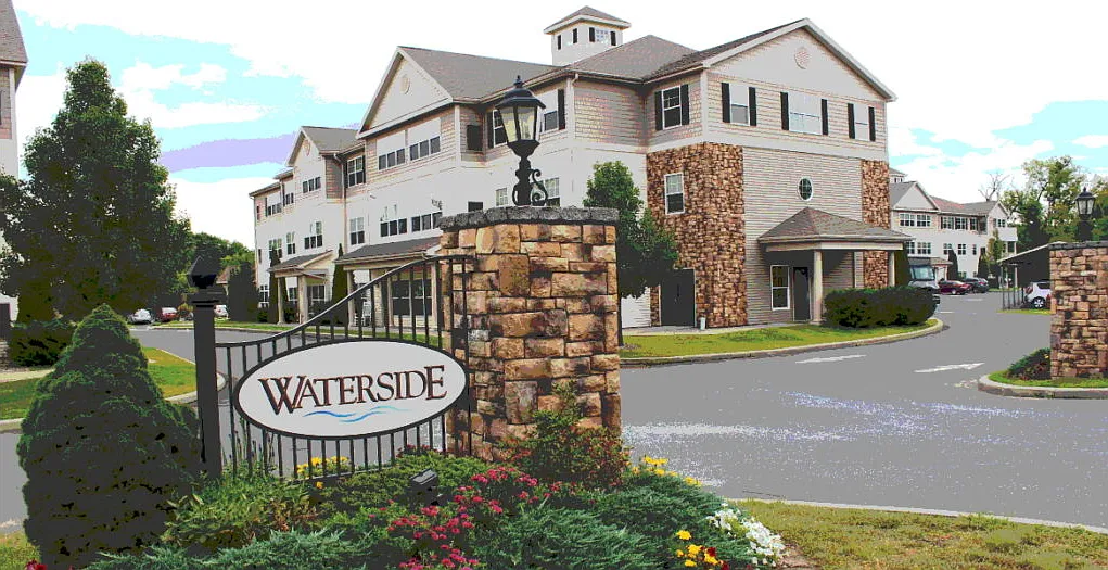 Waterside Senior Apartments — Photo 1