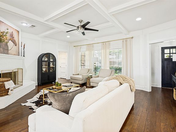 5th image of 2269 Bunker Hill Cir