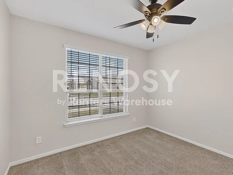 8517 Centerboard Ln — Photo 34