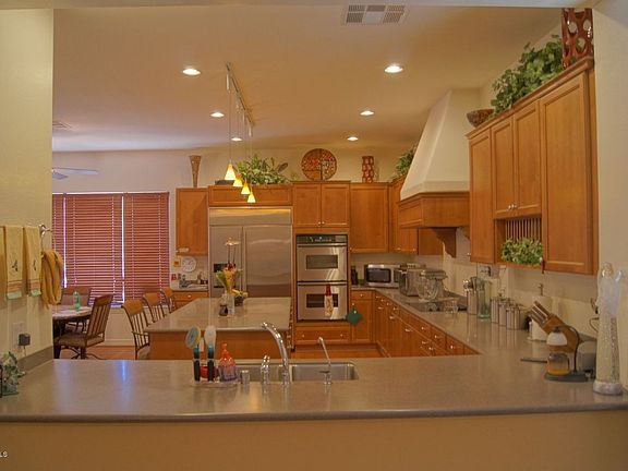 4th image of 5401 N Sierra Hermosa Ct