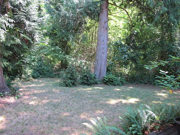5th image of 158 Northwood Dr
