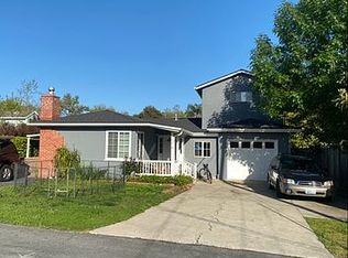 5210 El Carro Ln, Carpinteria, CA 93013