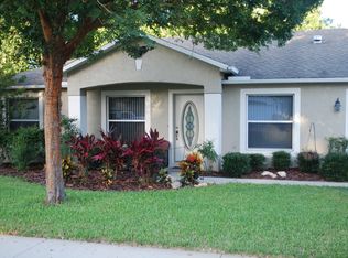 1303 Island Cove Dr, Deland, FL 32724