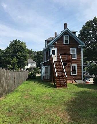 5th image of 74 Hollis St