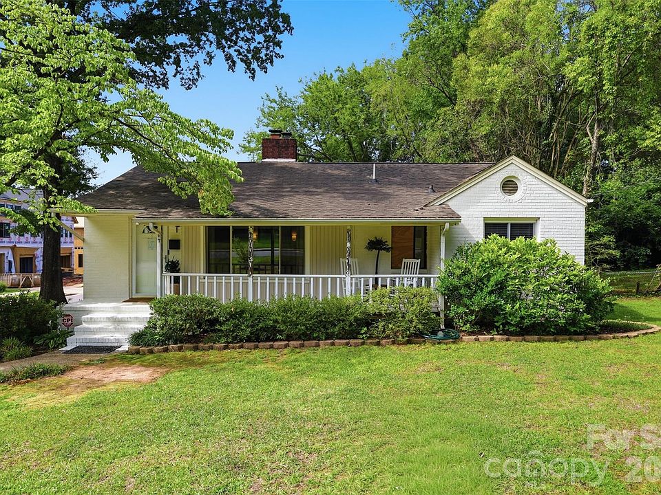 1st image of 2736 Palm Ave