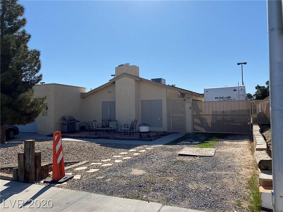 1st image of 3821 Calle De Benito