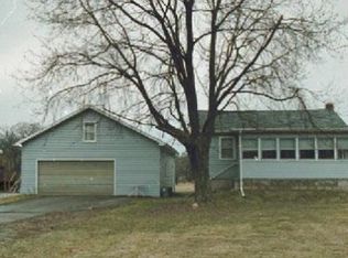 1915 Calhoun St, Griffith, IN 46319