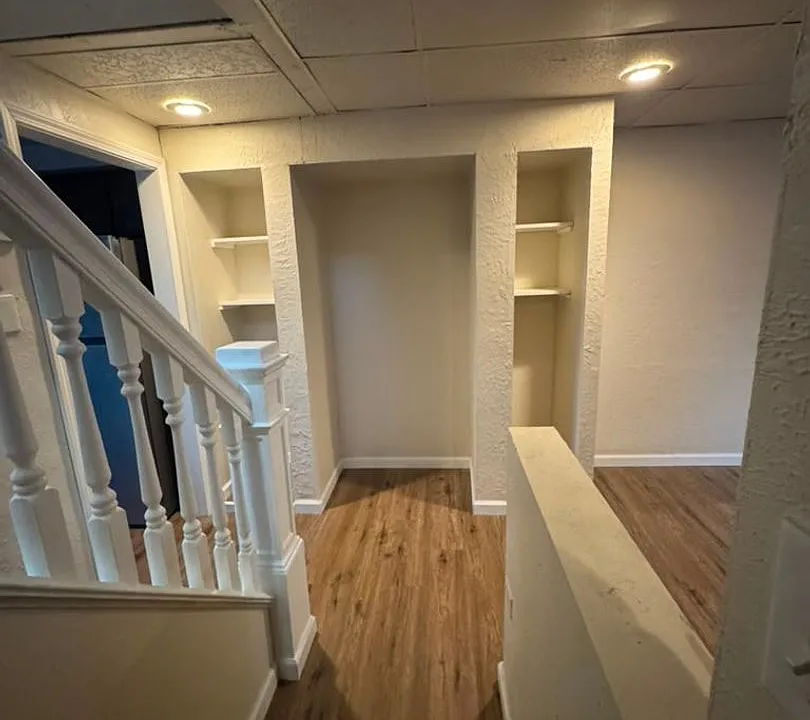 427 Oak Aly