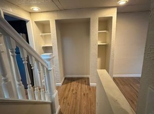 427 Oak Aly, Mc Kees Rocks, PA 15136