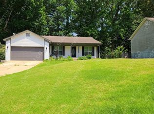 27 Leprechaun Ln, Alexander, AR 72002