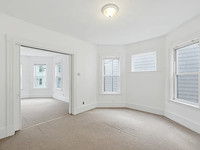 30 Stone Ave #30 — Photo 11