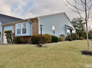 27 Bedfordshire Dr #A, Monroe Township, NJ 08831