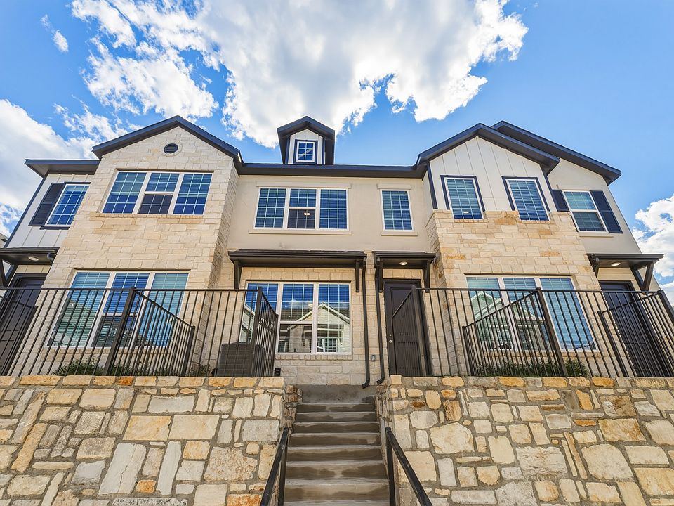 Townhome Exterior (Plan 2191)