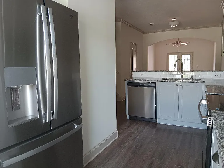 724 Buddy Ct — Photo 8