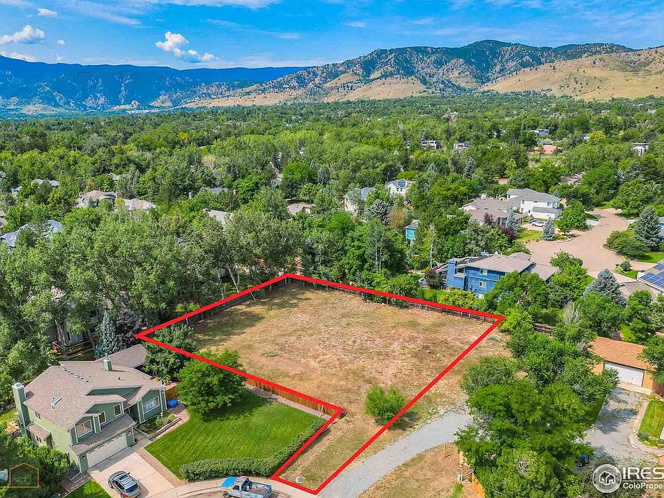 1st image of 2416 Vine Pl