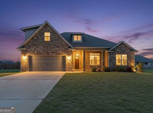 122 Blue Dunn Cir, Perry, GA 31069