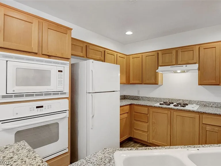 31 E Agate Ave #409 — Photo 14