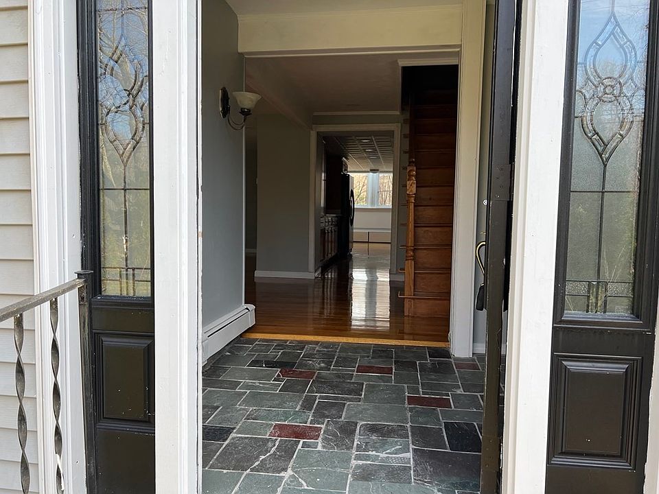 402 Bullard St, Holden, MA 01520 Zillow