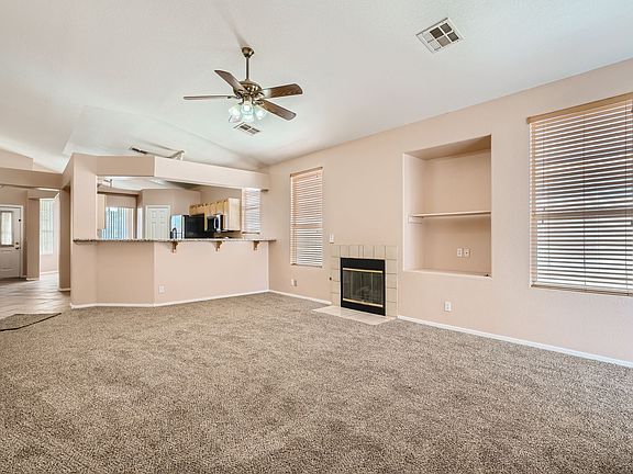 4th image of 8320 Spruce Meadows Ave