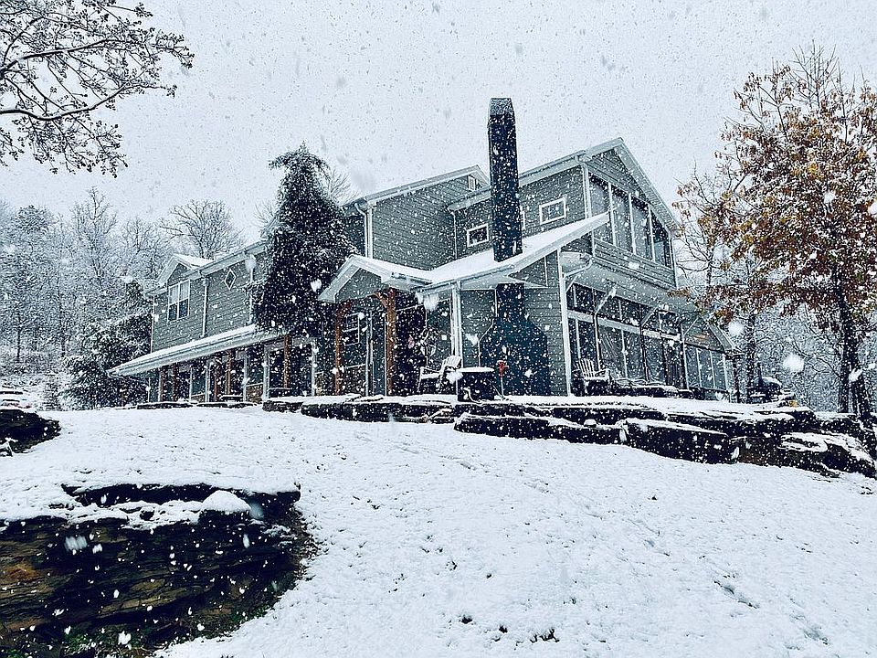 1st image of 13 Vista Ln