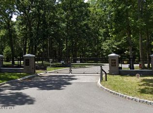 5 N Point Dr, Jackson, NJ 08527