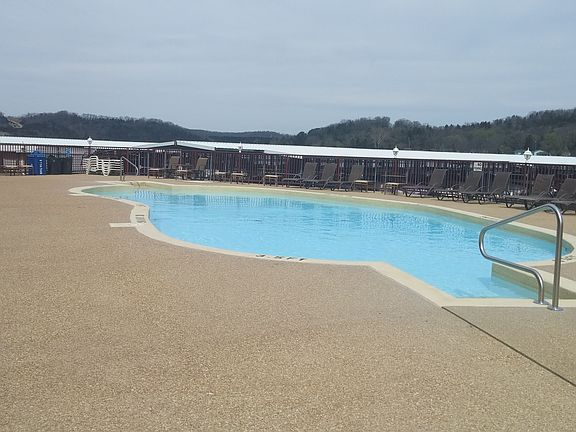 HEATED POOL