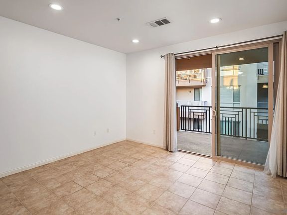 5th image of 3887 Pell Pl Unit 334